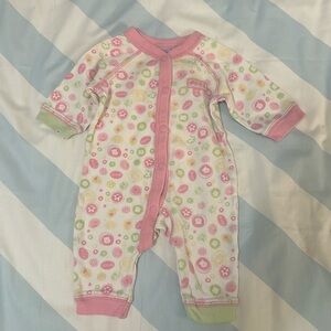 Disney - Winnie the Pooh - Newborn baby Footless Romper/sleeper. 0-3 months